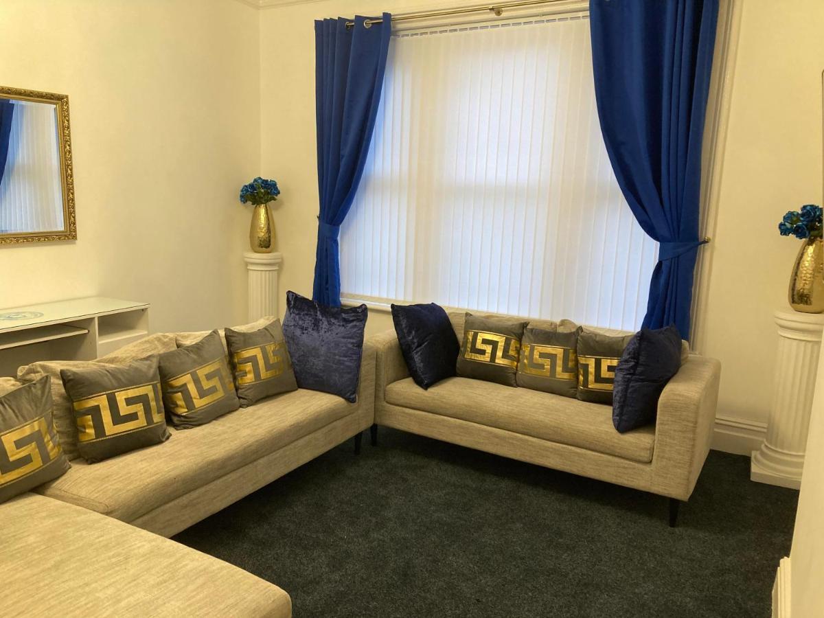 Agapi Apartment - Sea View Sleeps Ten 黑潭 外观 照片