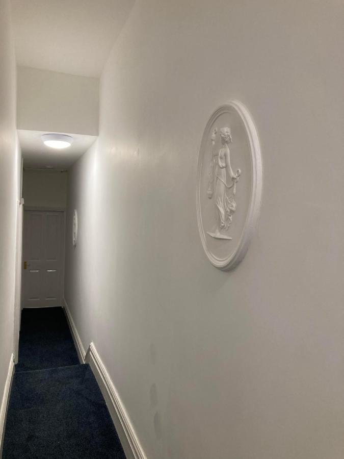 Agapi Apartment - Sea View Sleeps Ten 黑潭 外观 照片